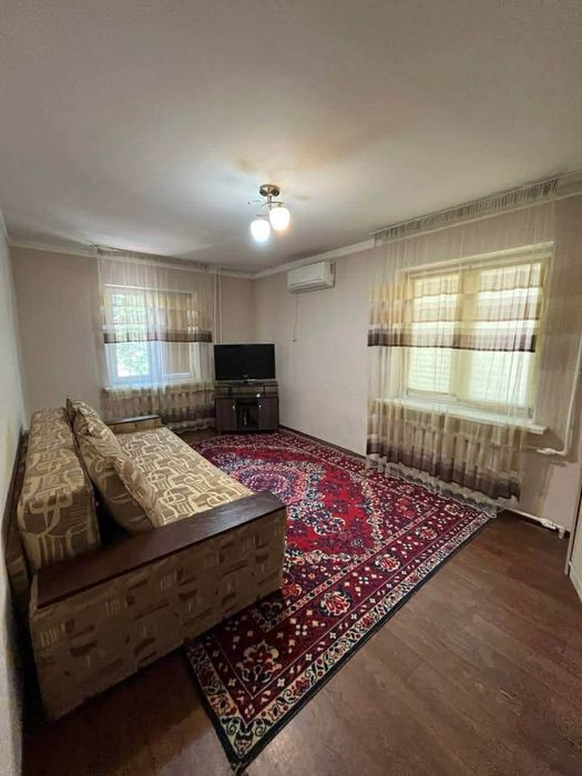 Сдается 1 ком Чиланзар 1 квартал. Улица Пионерская