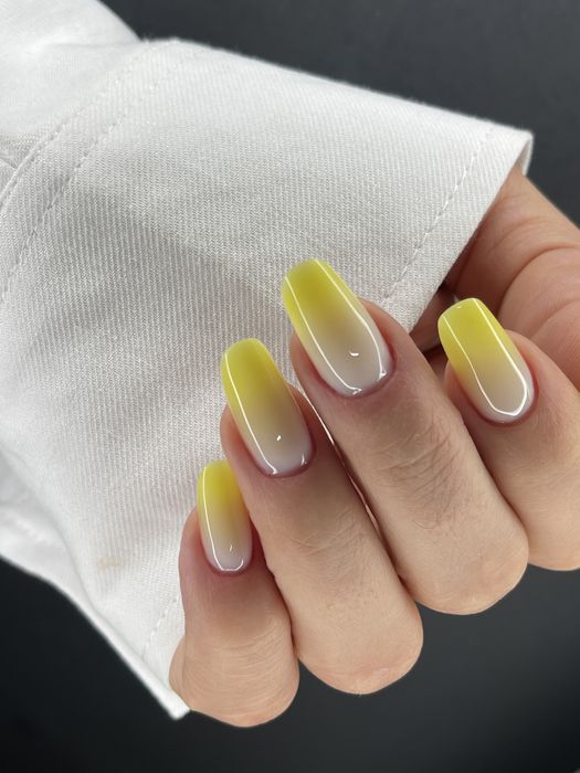 Manichiura -pedichiura si pensat