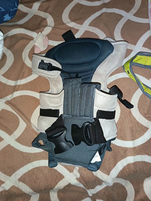 Продам детские вещи