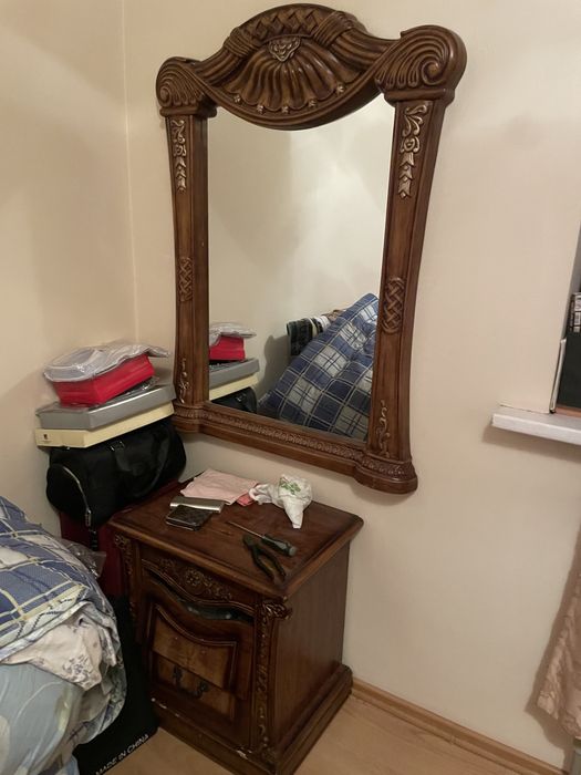 Спальный гарнитур