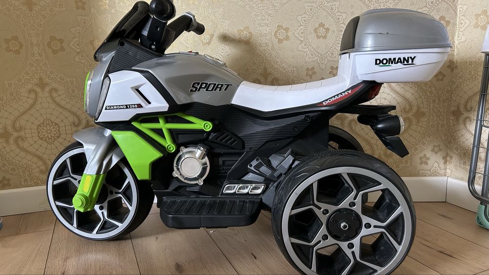 Детский электомотоцикл