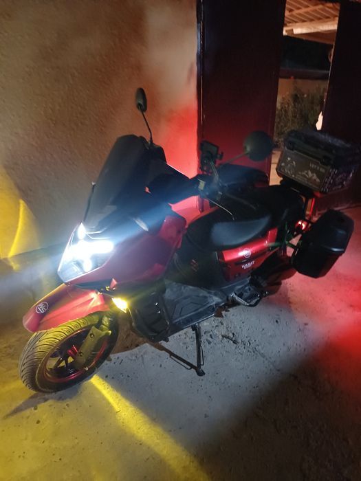 Skutr sotiladi Tank 3 pro