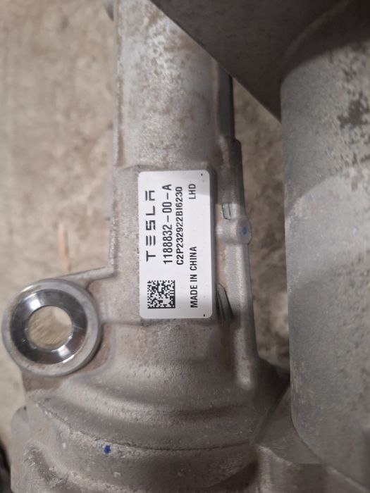 Електрическа кормилна рейка Tesla Model 3 -  Y / Тесла Модел 3 - У 202