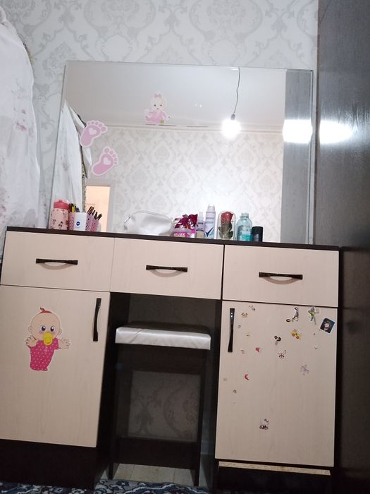 Срочно сотилади 300 сумга