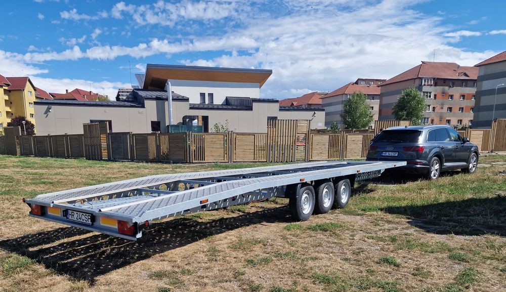 De vânzare trailer,platformra auto dublu 2 masini cu 3 axe