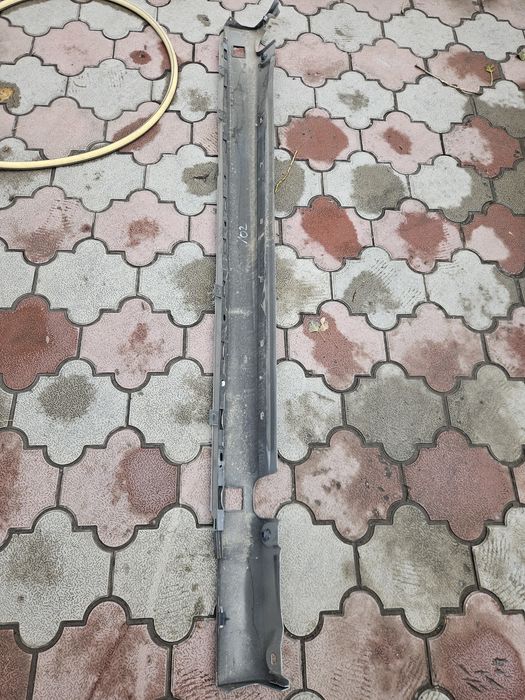 Порог мерседес 140