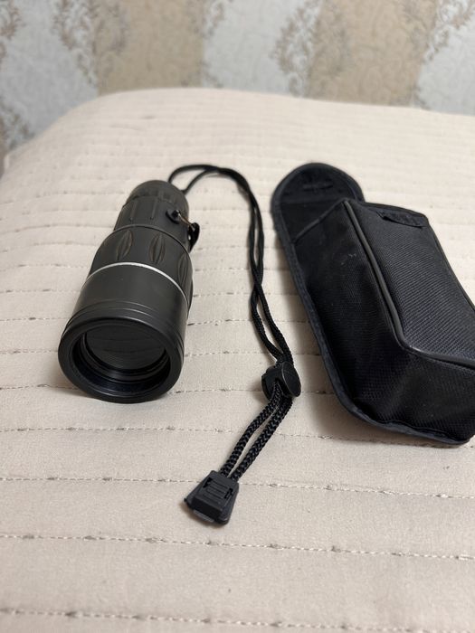 Монокуляр продам