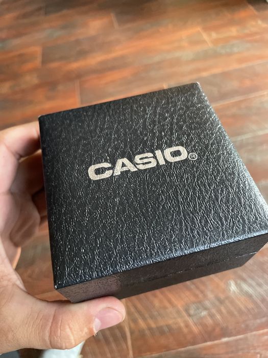 Часы CASIO все есть хорошое качество