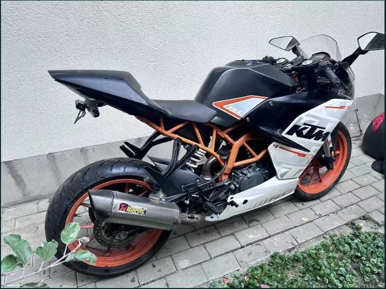 Piese KTM RC 390 Akrapovici