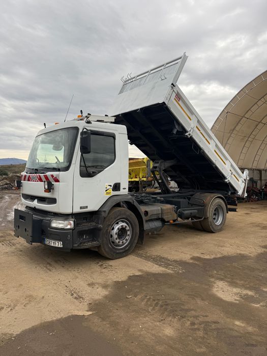 Vând autobasculanta Renault Premium