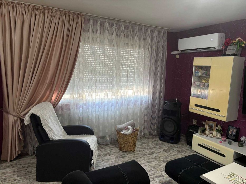 Продава се Четиристаен апартамент в Видин, Петко Каравелов - 130 кв.м за 981 €/кв.м - Снимка #1