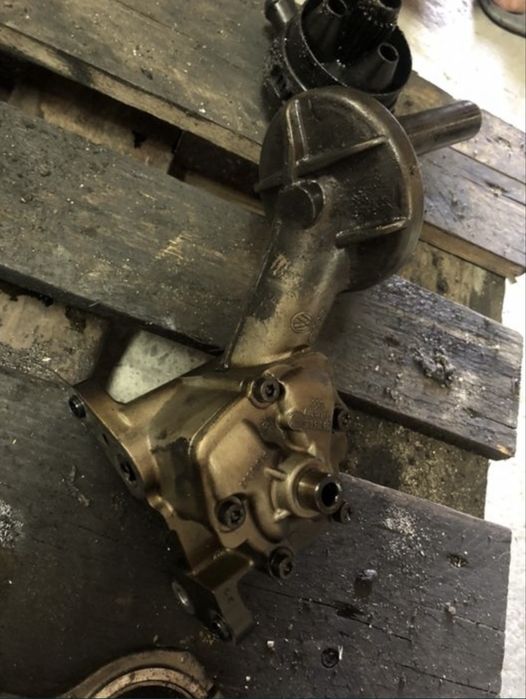 Маслена помпа за Ауди и WV 3.0hp