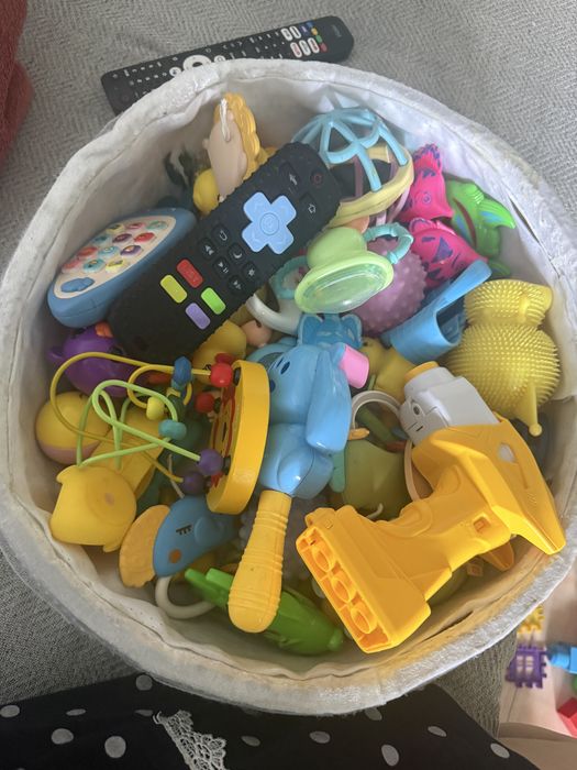 Игрушки разные