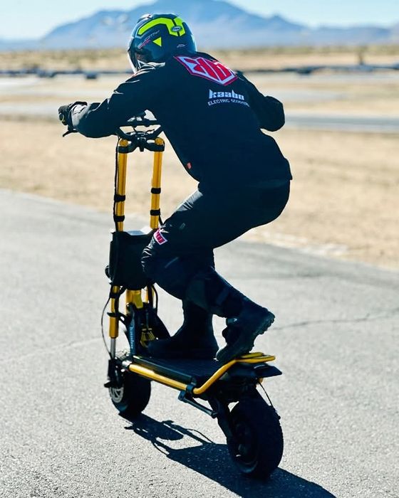 Заяви тест драйв на Kaabo електрически тротинетки