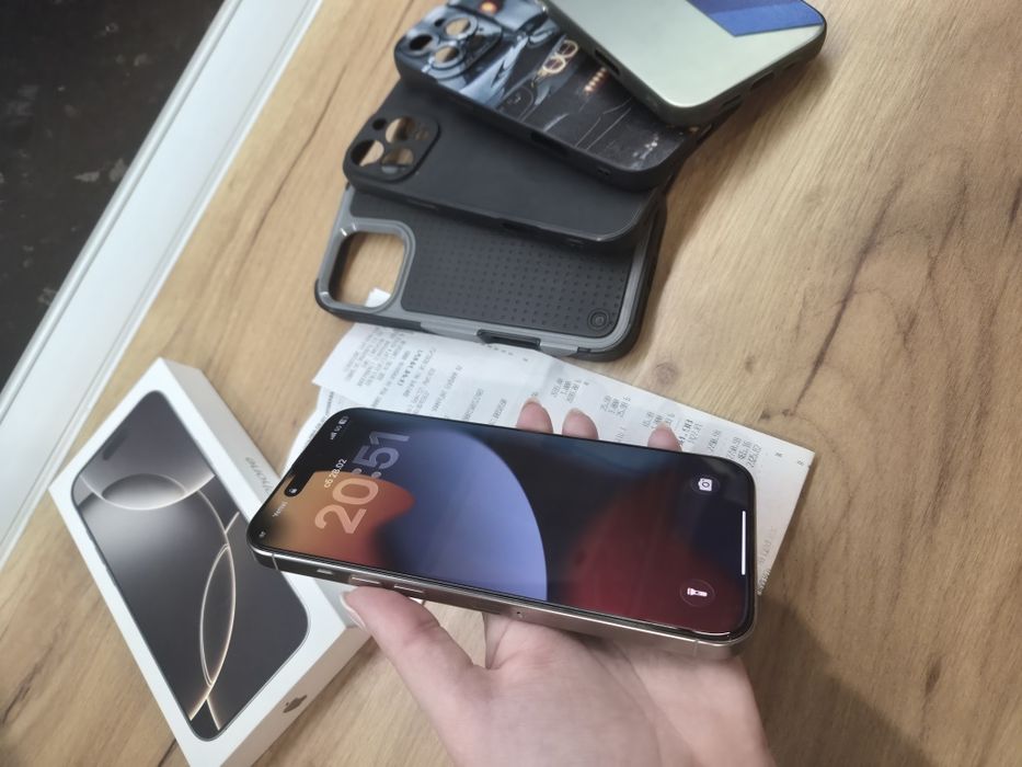 Iphone 16 pro max 256gb 100% батерия