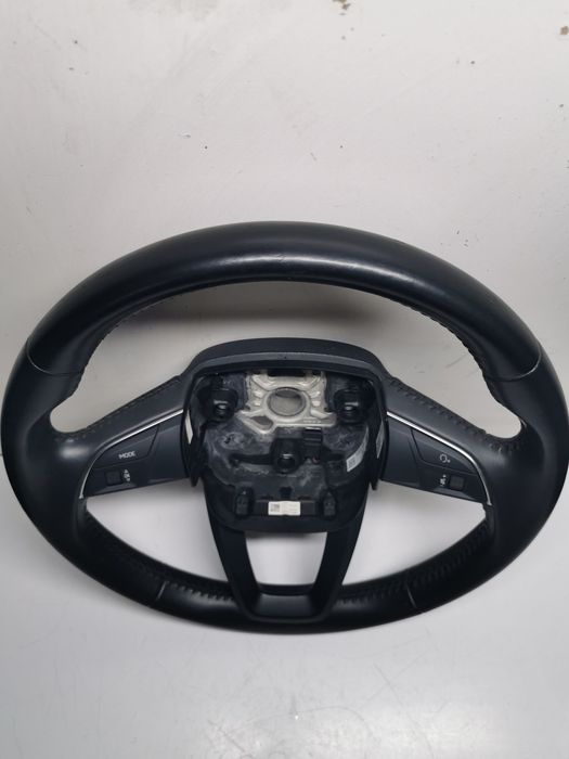 Volan sport Audi A4 B9 A5 Q5 îmbracat în piele cu comenzi
