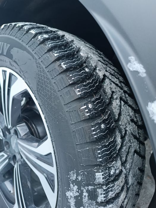 Шины зимние, новые