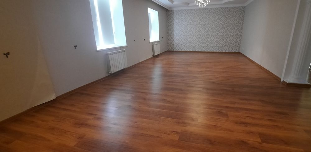 Ламинат и плинтус, б/у