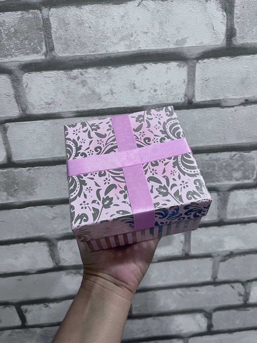 Подарочные коробки