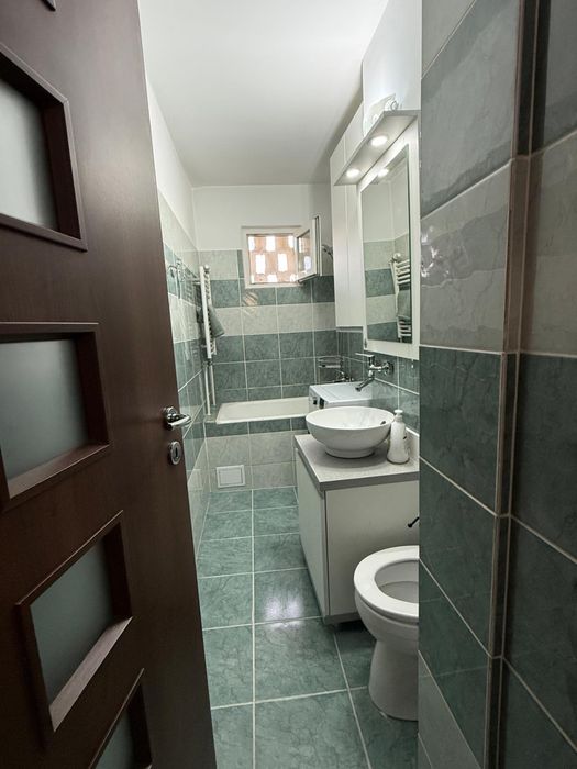 Inchiriez Apartament Trivale