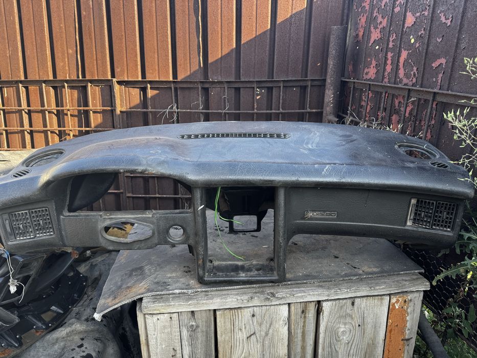 Продам запчасти на ауди 80