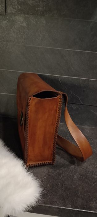 Чанта от естествена кожа