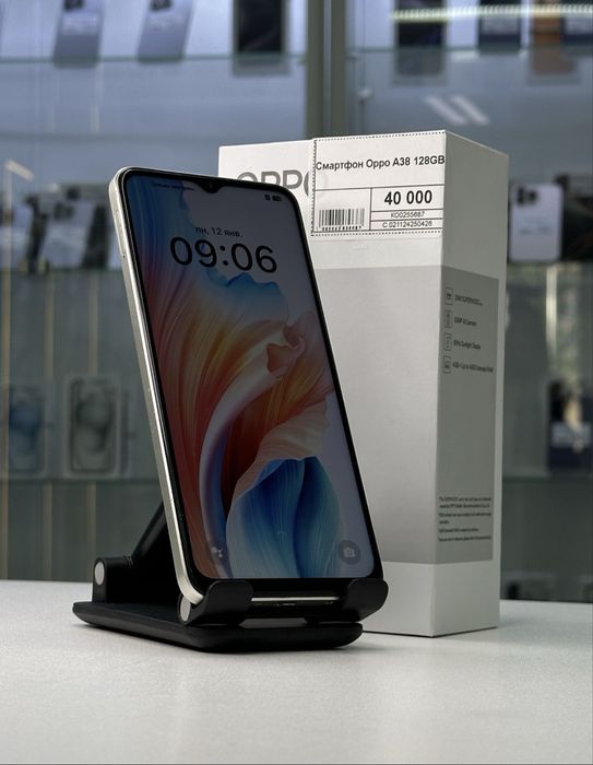 Oppo A38 8/128gb.