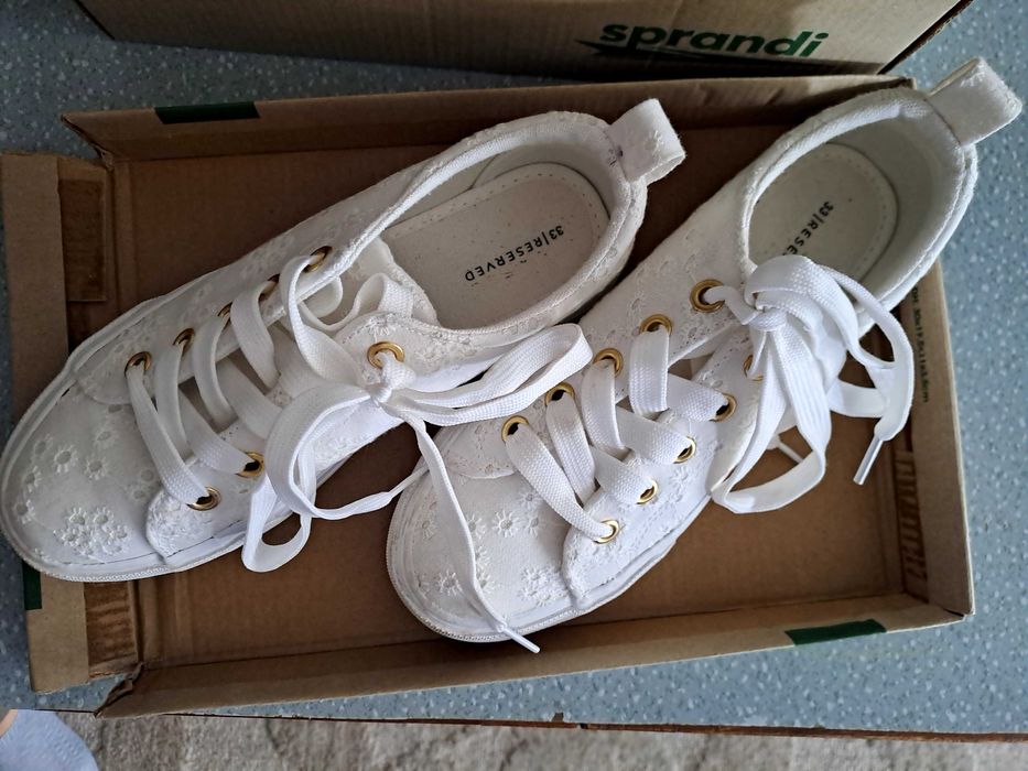 Детски обувки 33 номер