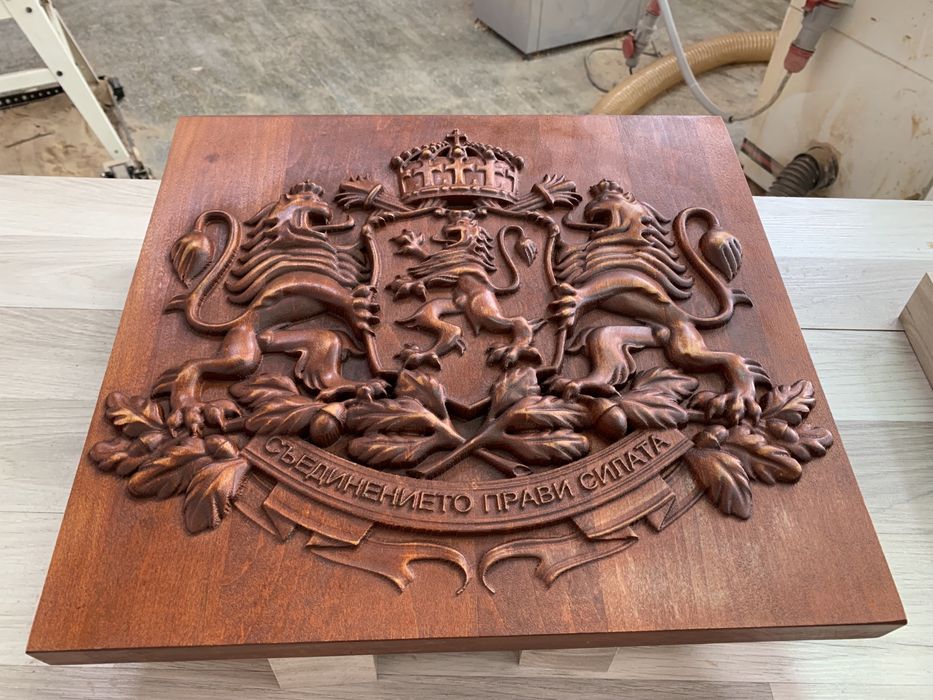 Дърворезба "Герб на РБългария"