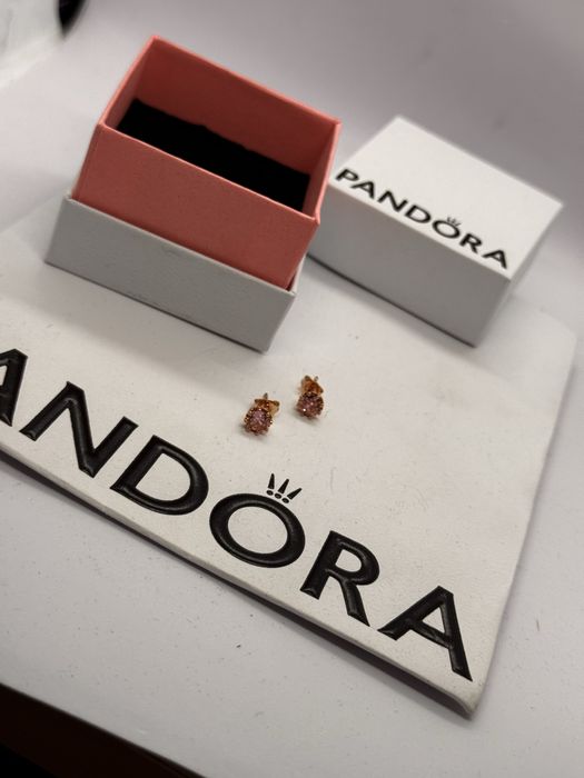 Пандора обеци Pandora