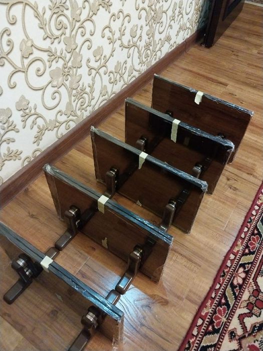 Стеклянные полка.  40×25 10мм  Коричневый Стекло