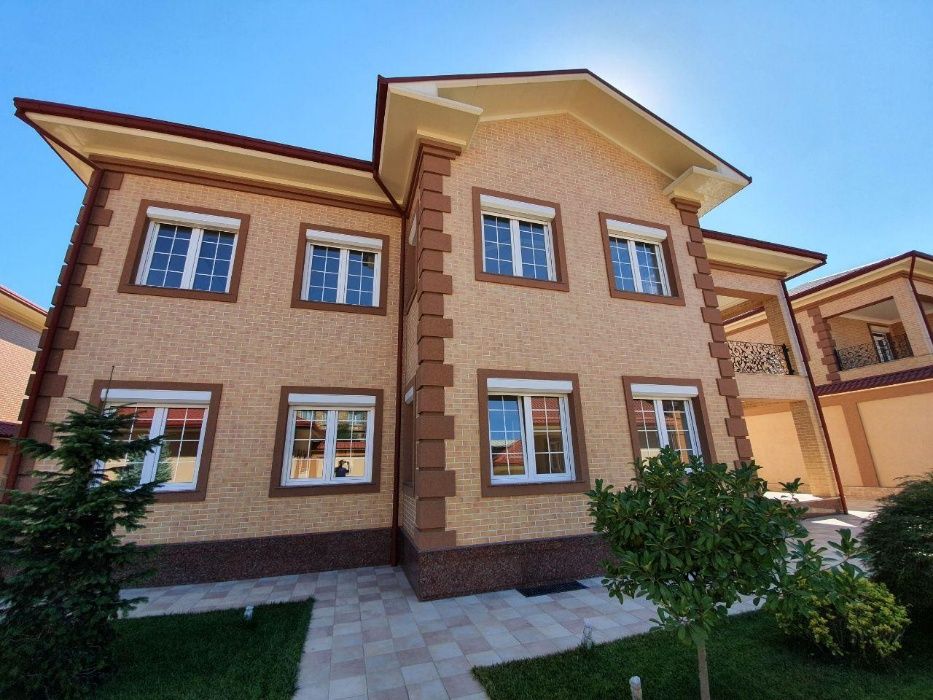 Отличный дом в отличном классе