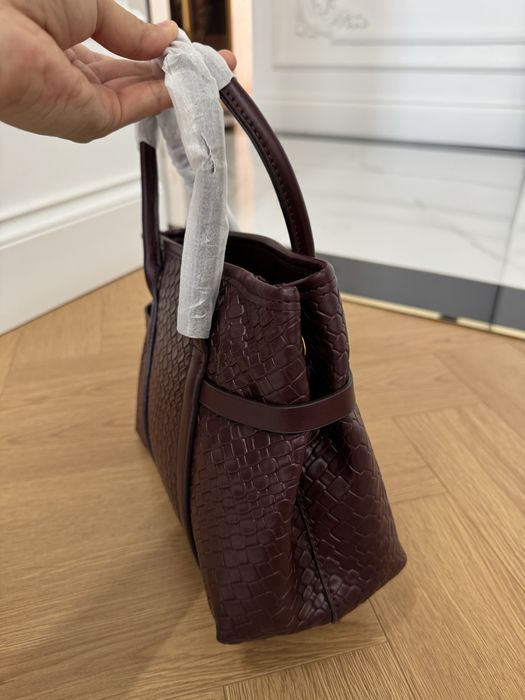 Сумка под Burberry