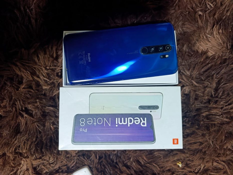 Продам Редми ноте 8 про 6/128