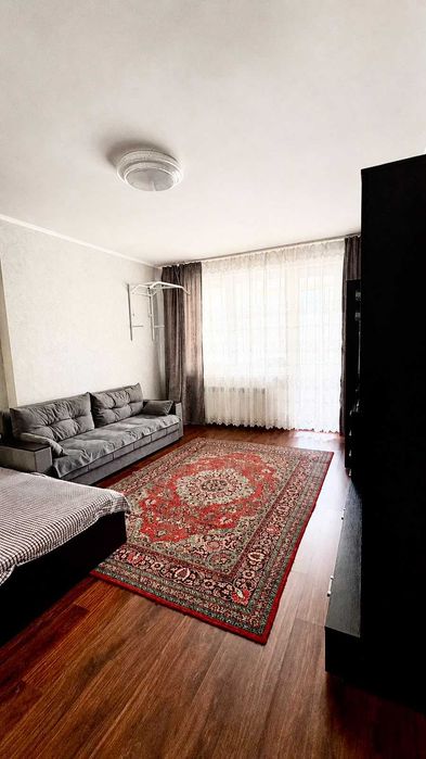 продам 1 комнатную квартиру
