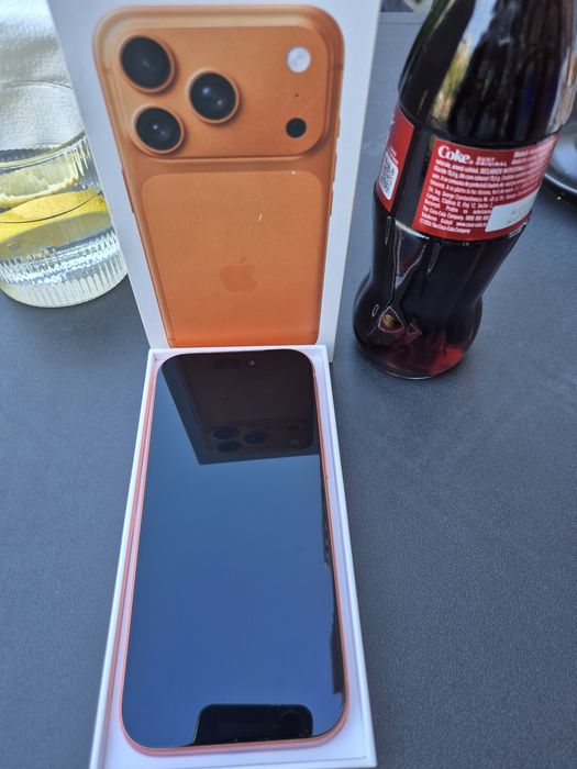 iPhone 17 Pro, Cosmic Orange, 256GB, Model Europa (România) Battery Health 100%, Garanție
