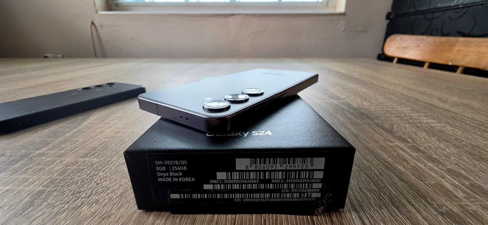 Samsung s24 256GB с оставаща гаранция
