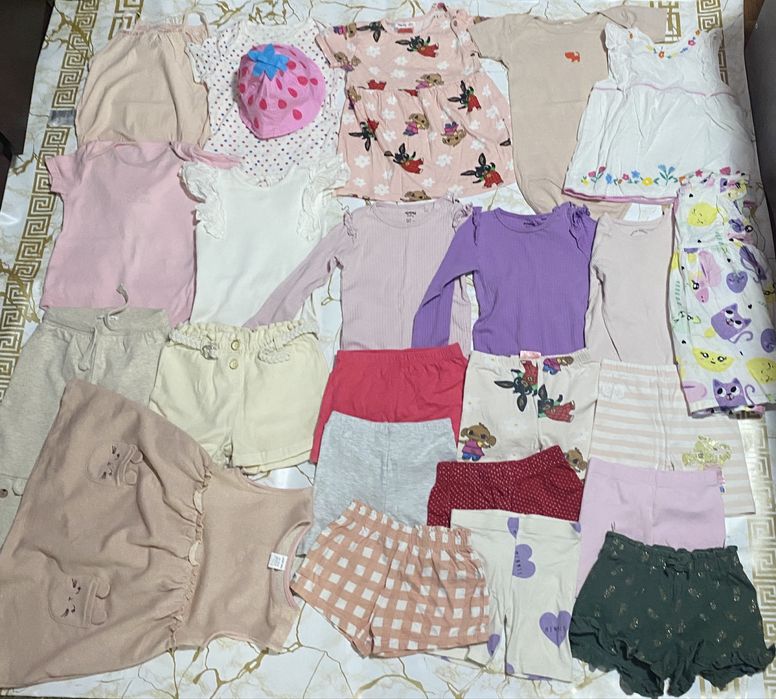 Lot hainute de vara 92