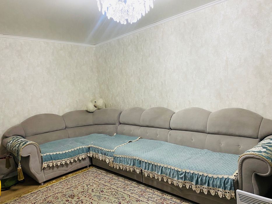 Диван уголок в хорошом состоянии