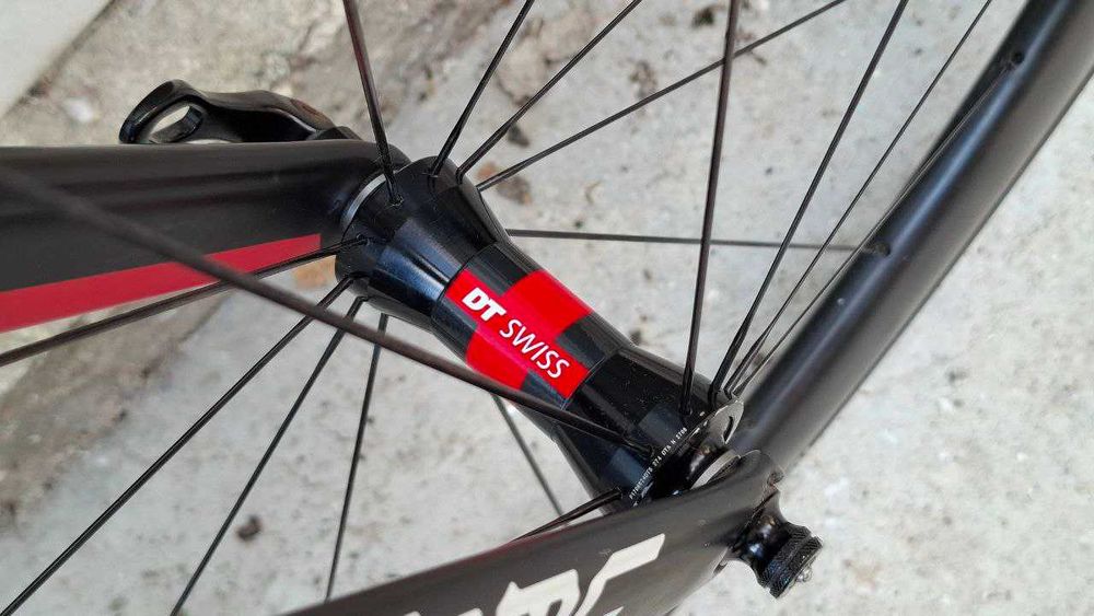 BMC / шосеен карбонов велосипед