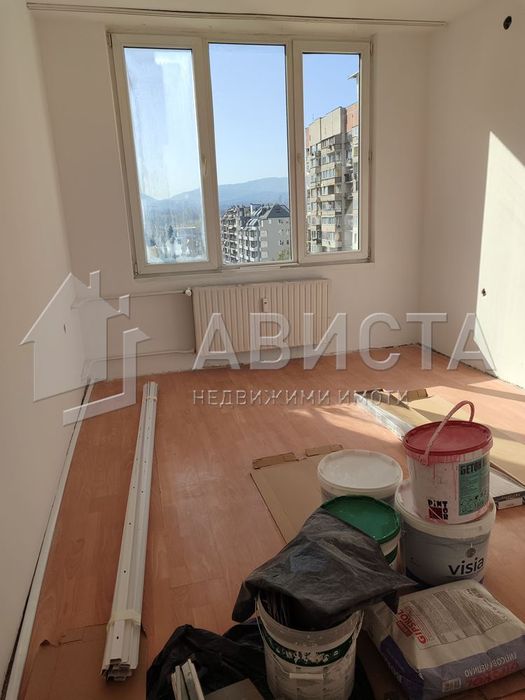 Дава се под наем Двустаен апартамент в София, Красна поляна 3 - 67 кв.м за 408 € - Снимка #1