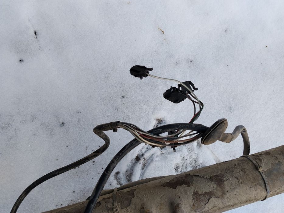 Продам фаркоп гольф3