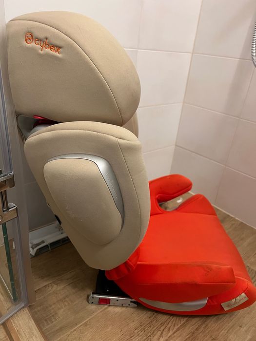 Стол за кола cybex 15-36 кг. Isofix