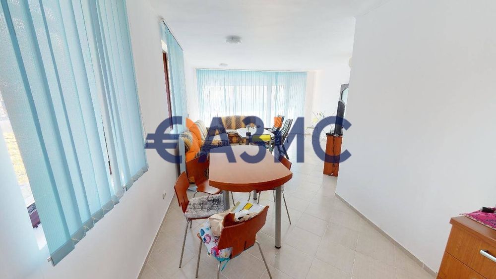 Продава се Тристаен апартамент в с. Кошарица, Област Бургас - 102 кв.м за 912 €/кв.м - Снимка #4