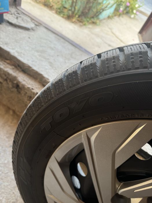 Зимние шины Toyo R16