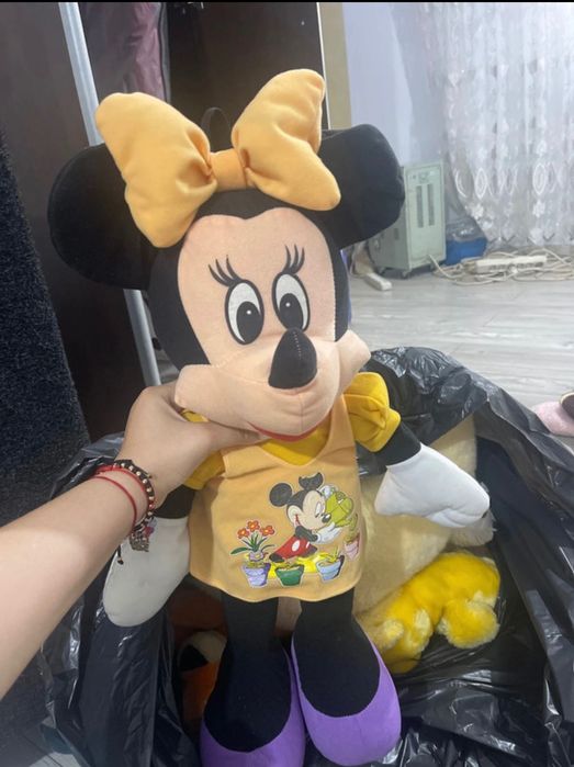 Minnie Mouse de plus