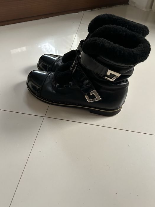 Vand ghete dama din piele