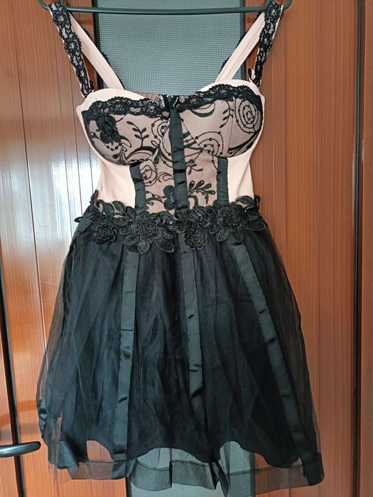 Vând rochie Atmosphere