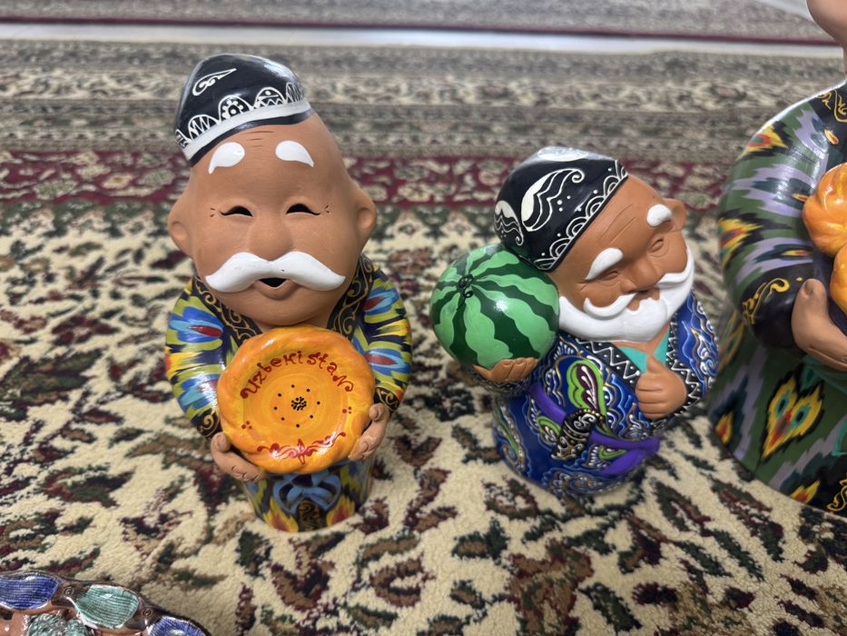 Haykalchalar hammasi 500 000 som