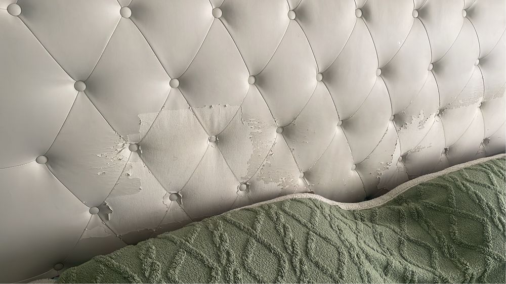 Двуспальный кровать